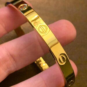 Designer Vintage 1970 Aldo Cipullo Gold Electroplate Locking Love Bracelet